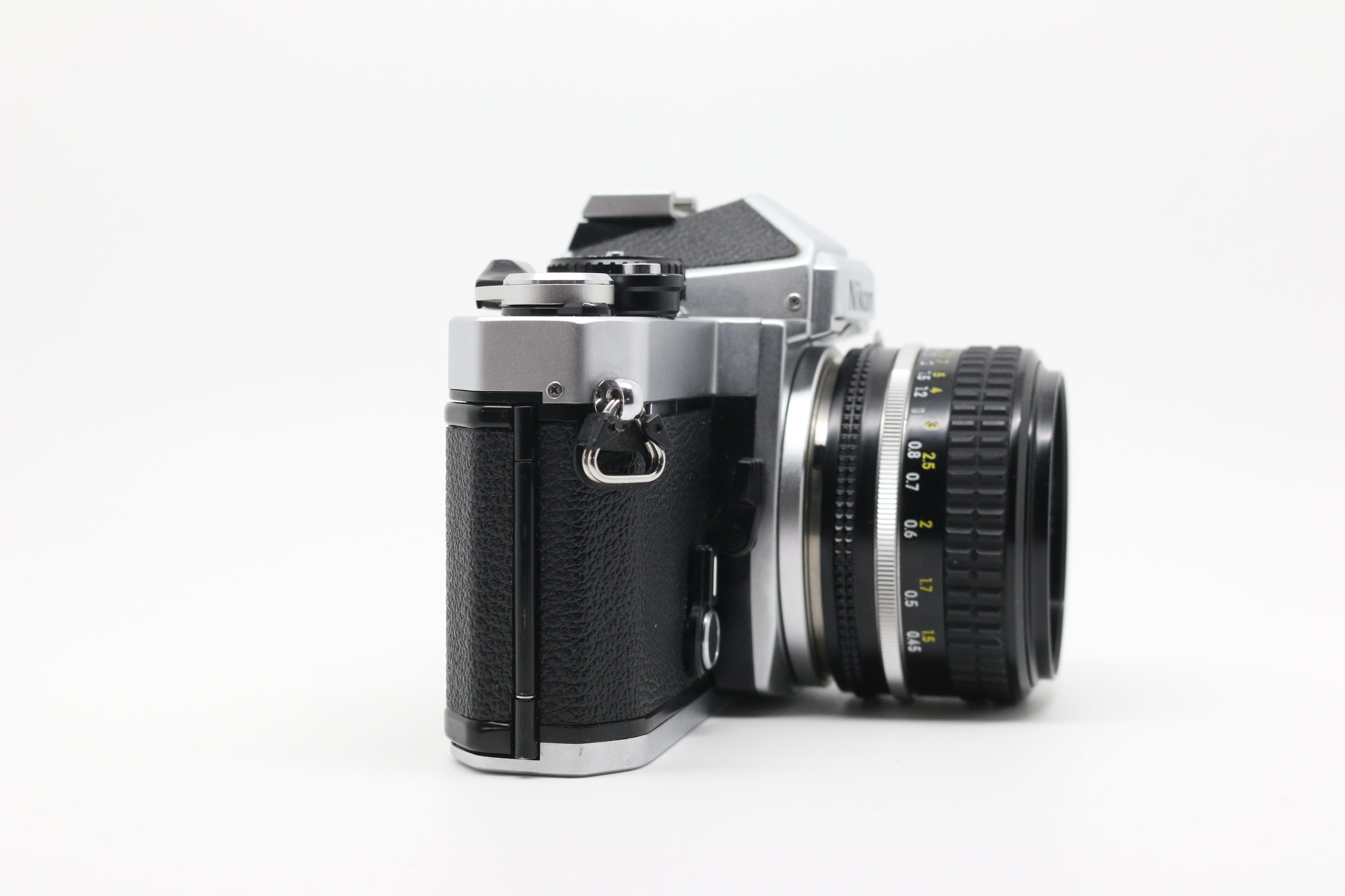 Nikon FE & Nikkor 50mm 1.8 AIS Lens