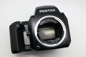 Pentax 645N with SMC 75MM F/2.8 FA Lens