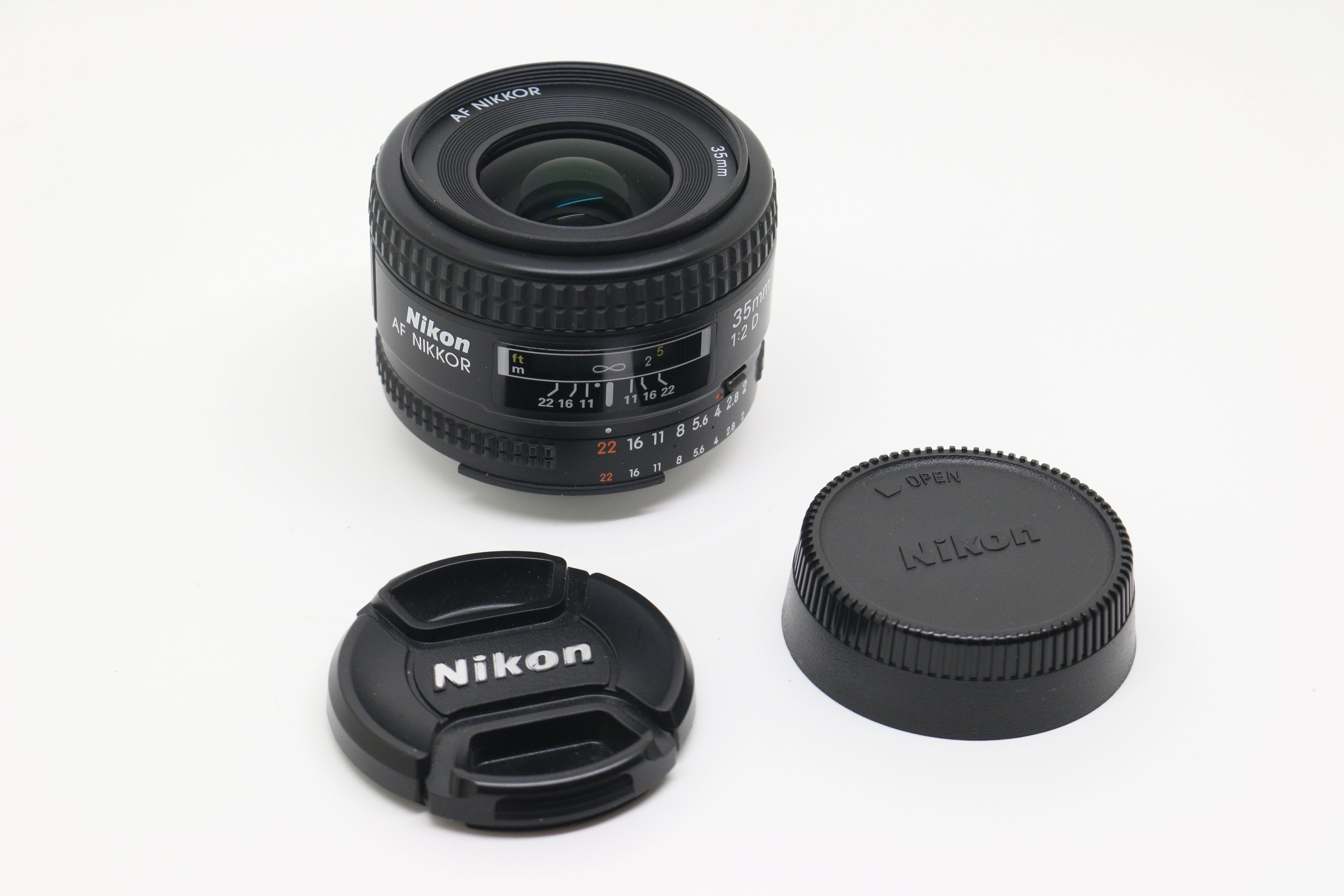 Nikon Nikkor 35mm AF-D F/2 Lens