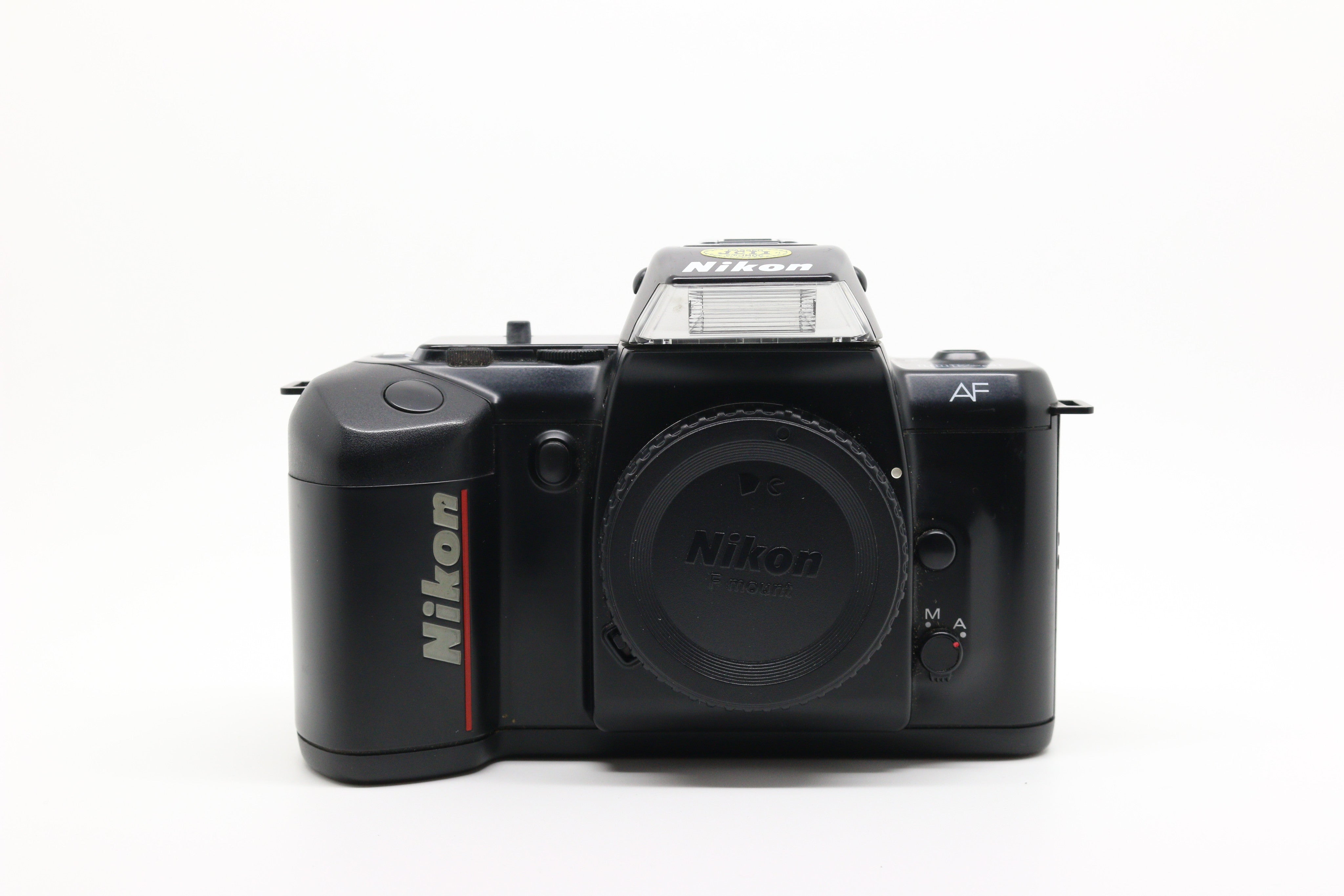 Nikon F401